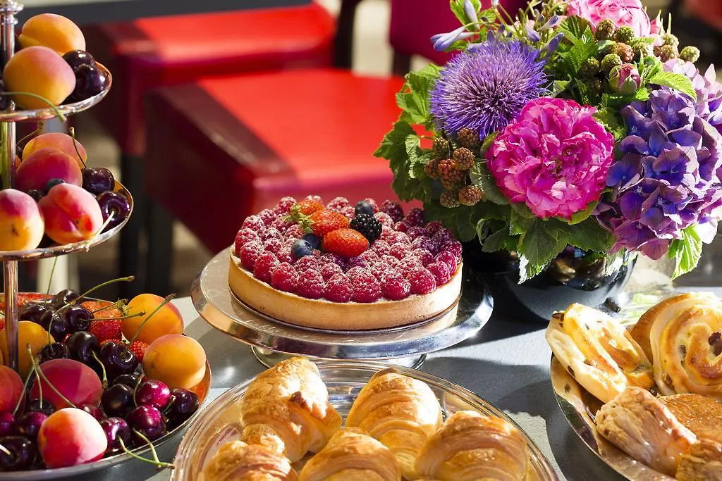 Hotel Monceau Wagram 4*