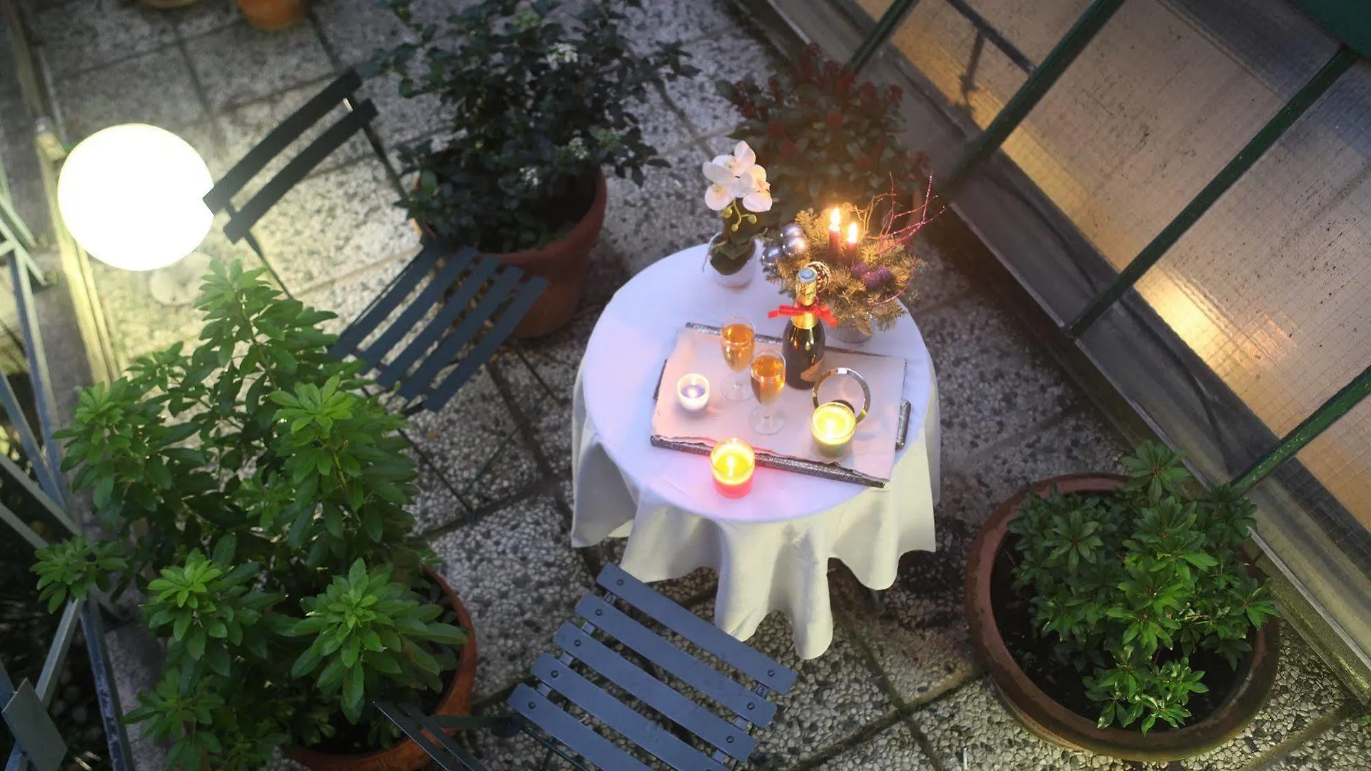 Hotel Monceau Wagram 4*